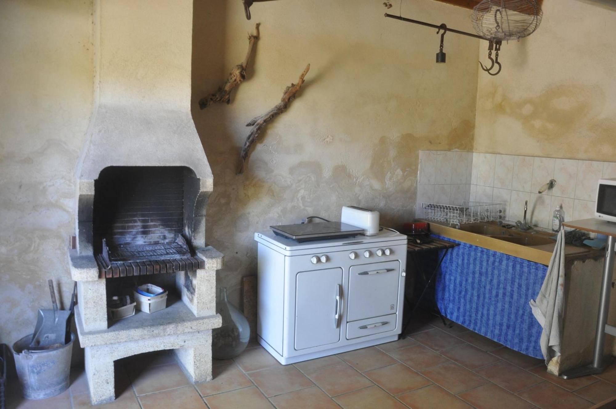 مبيت وإفطار Entraigues-sur-la-Sorgue La Ferme De Tonton Jules Et Mame Julia المظهر الخارجي الصورة